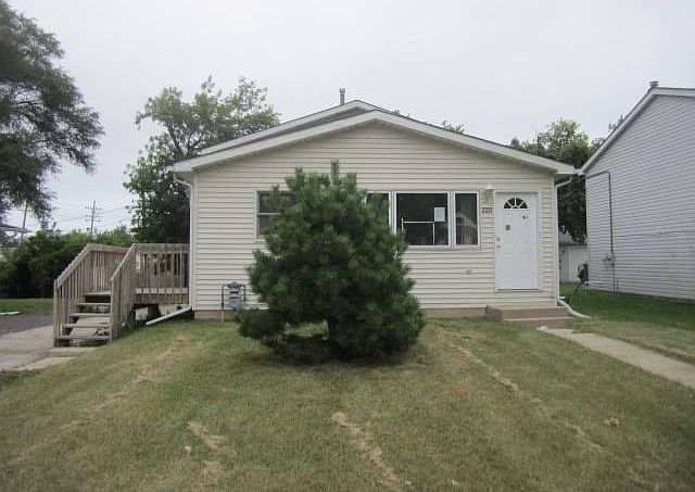 1st image of 2221 Wallace Ave