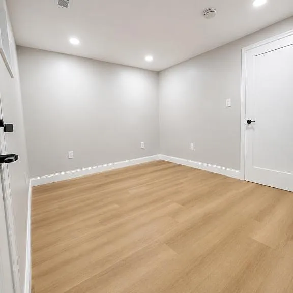 4325 Hayes St NE — Photo 13