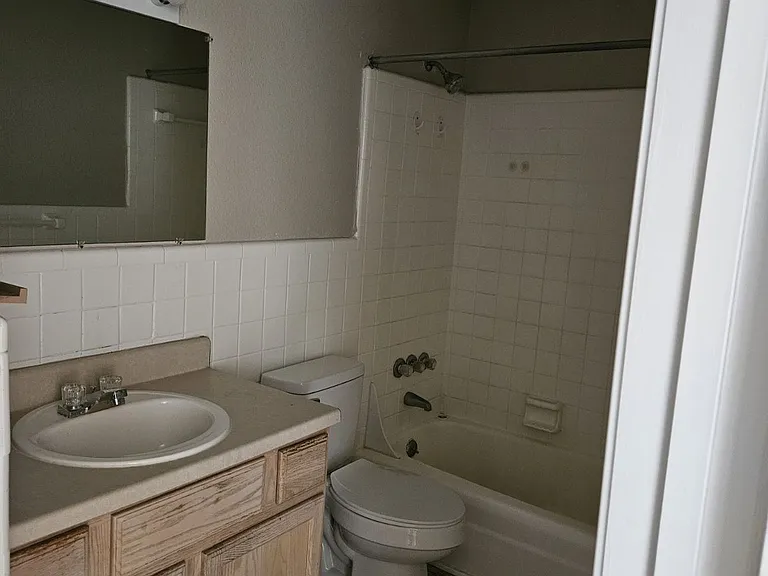 4629 Yale St #A — Photo 5