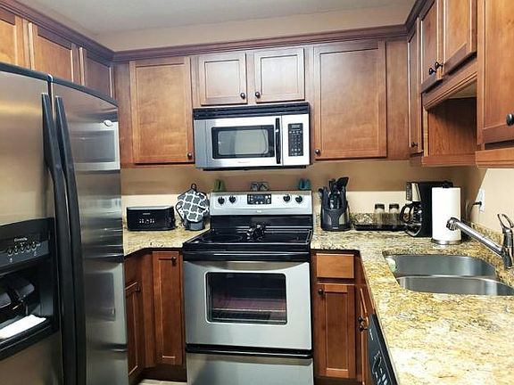 2nd image of 1960 Spectrum Cir Unit 245