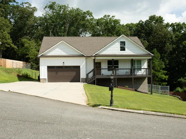 188 Senduro Pass, Rock Spring, GA 30739