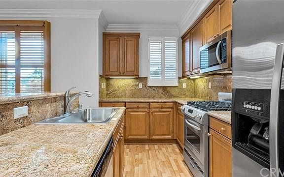 5th image of 3538 Torrance Blvd Unit 187