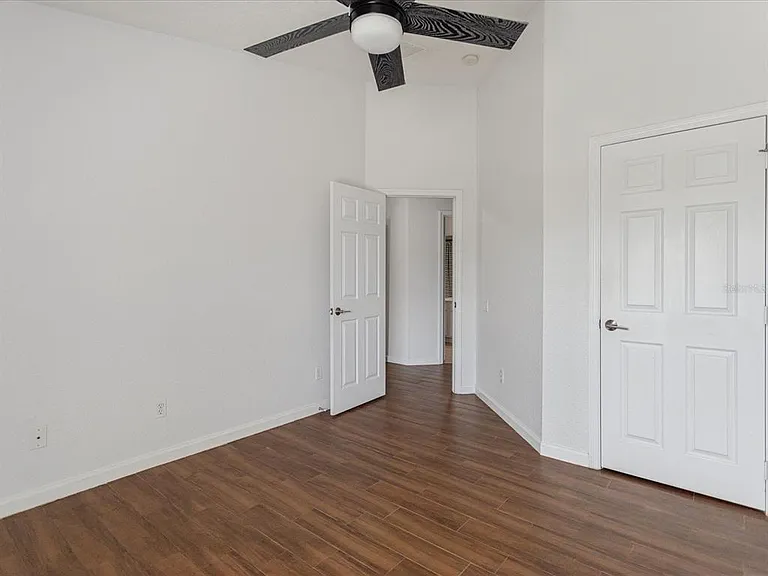 1055 Rock Harbor Ave — Photo 22