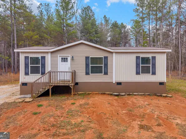 473 Chandler Place Dr, Lavonia, GA 30553