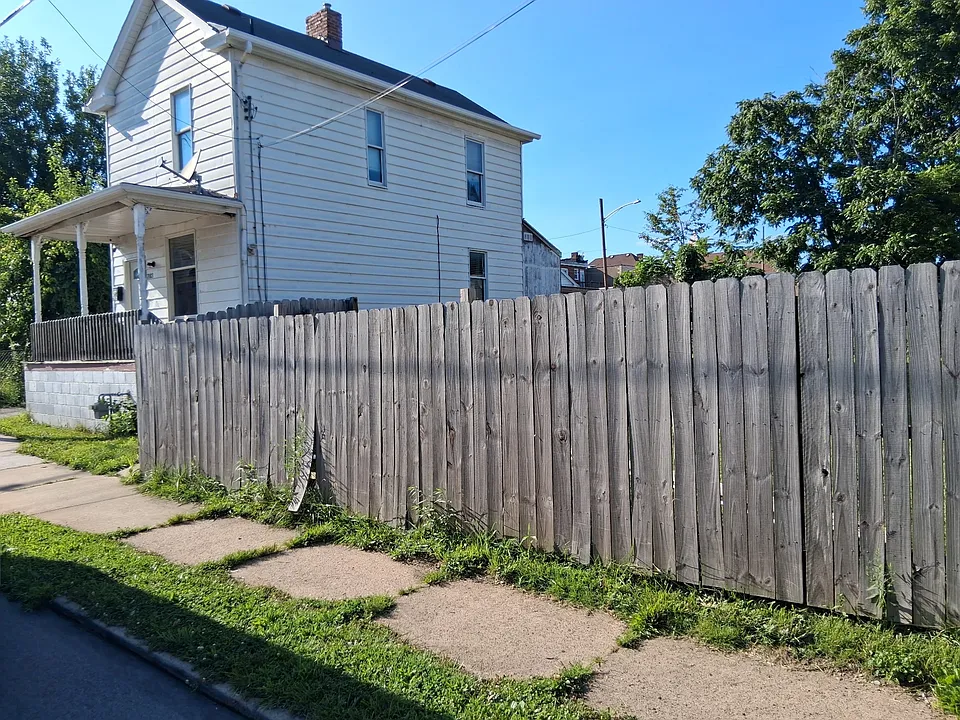 273-283 Waddell Ave