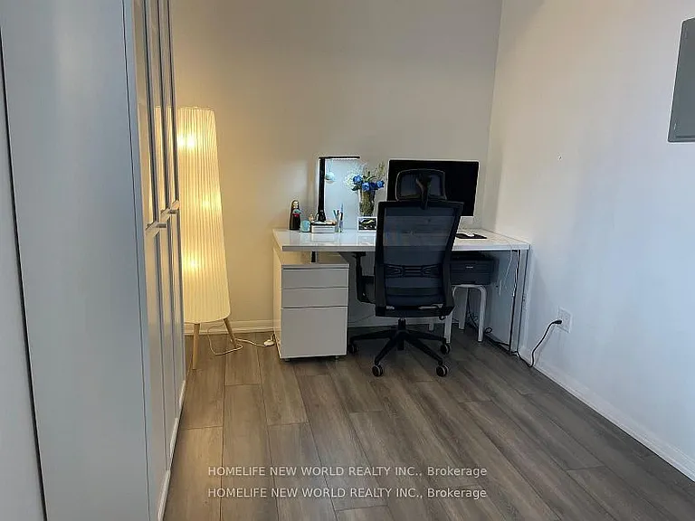 38 Grenville St #3208 — Photo 8