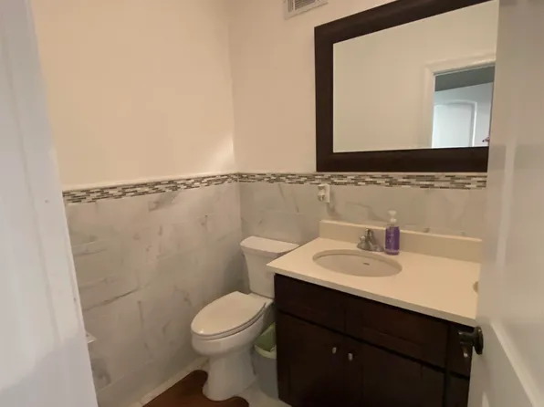 99 Leonard Street image 13 of 19