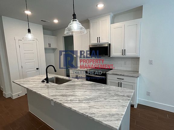 3rd image of 5107 Waterbury Ct