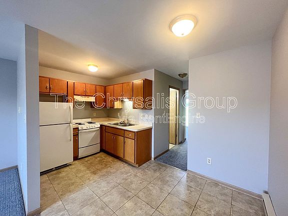 4th image of 1103 Carrie Ln