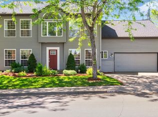 28975 SW Crestwood Dr, Wilsonville, OR 97070