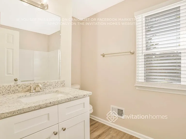 2447 Doubletree Dr NW — Photo 24