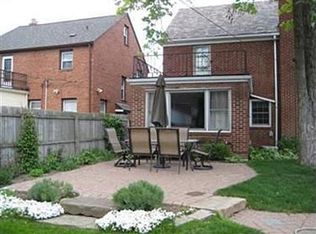 2464 Traymore Rd, Cleveland, OH 44118