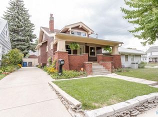 4451 Fairview Dr, Toledo, OH