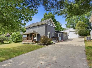 872 S Barnes St, Mason, MI 48854
