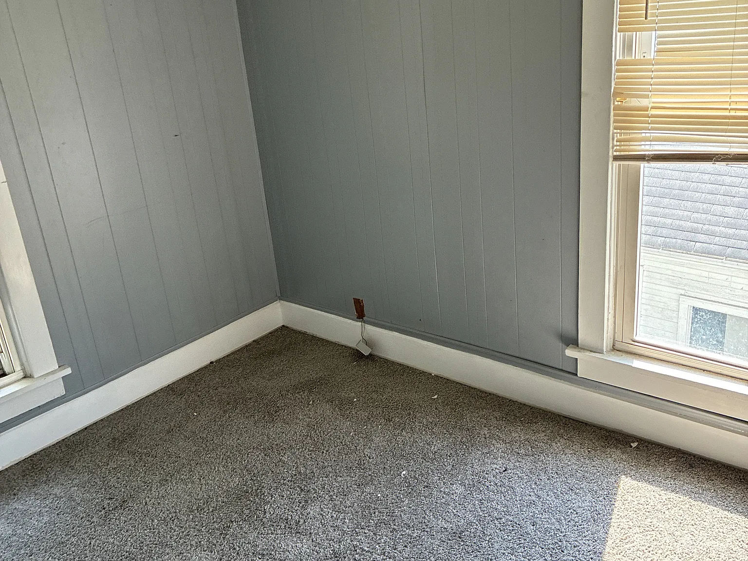 2 bed, 1.5 bath, $850 — Photo 2