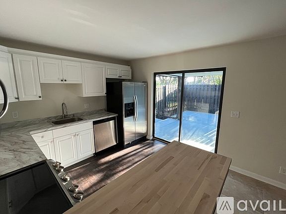 3rd image of 6434 Red Pine Lane The Pines Pnes
