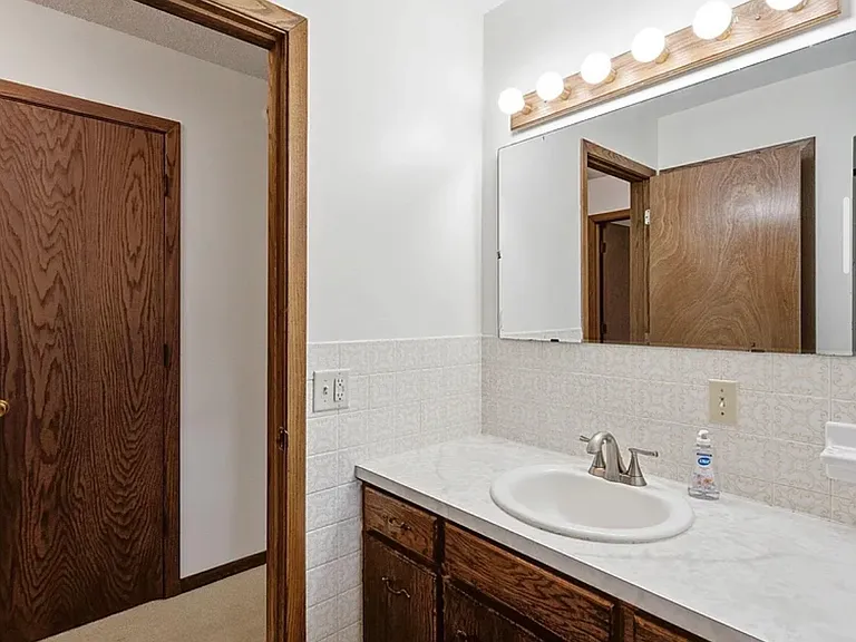 15524 Larch St NW — Photo 14