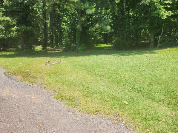 635 Marvin Land Ln, Canton, GA 30115
