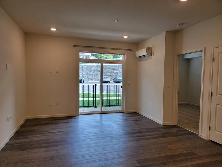 4530 Commerce St #101 — Photo 5