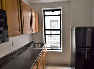 500 E 187th St, Bronx, NY 10458