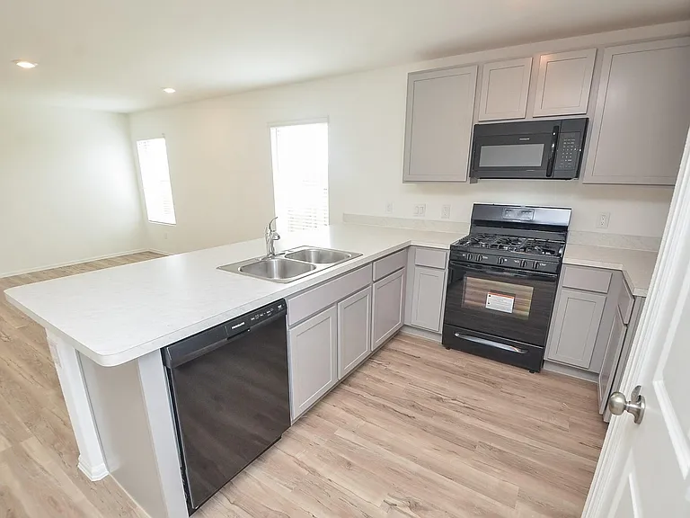 18119 Rockvine Dr — Photo 11