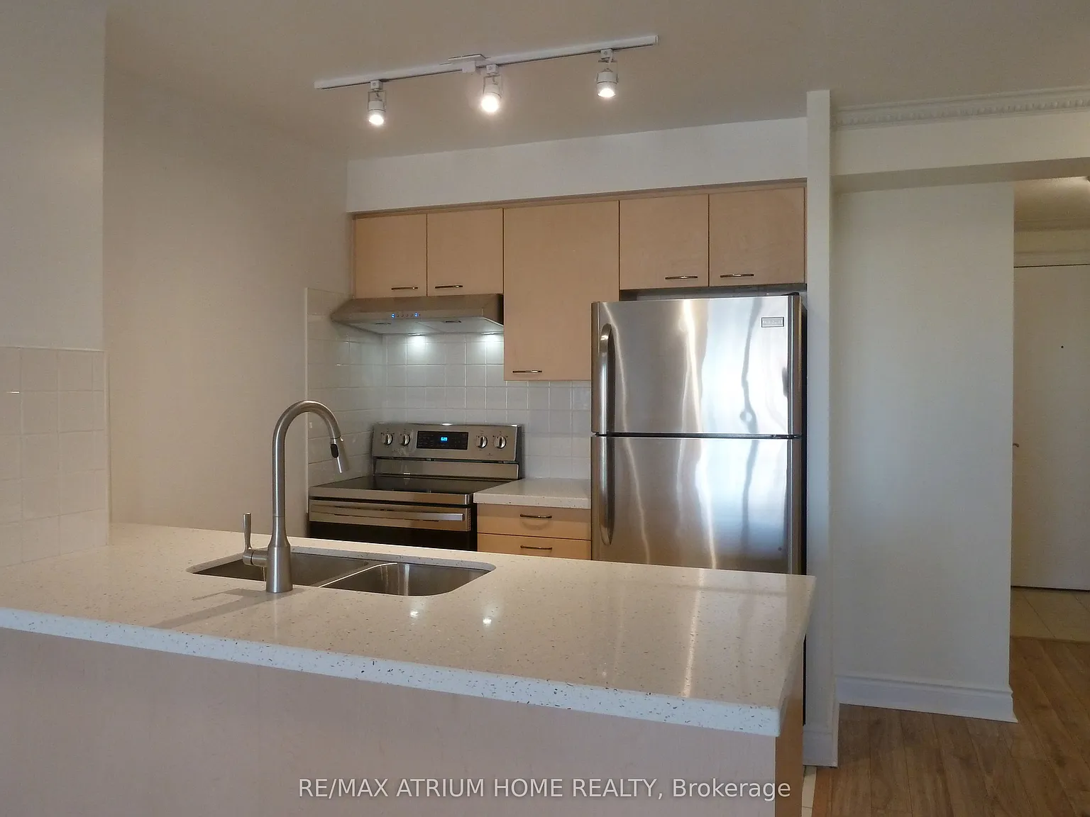 1 bed, $2,200 — Photo 2