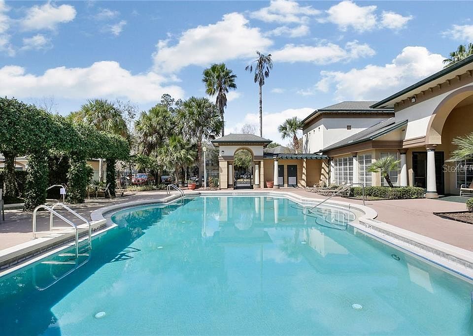 2nd image of 17110 Carrington Park Dr APT 804