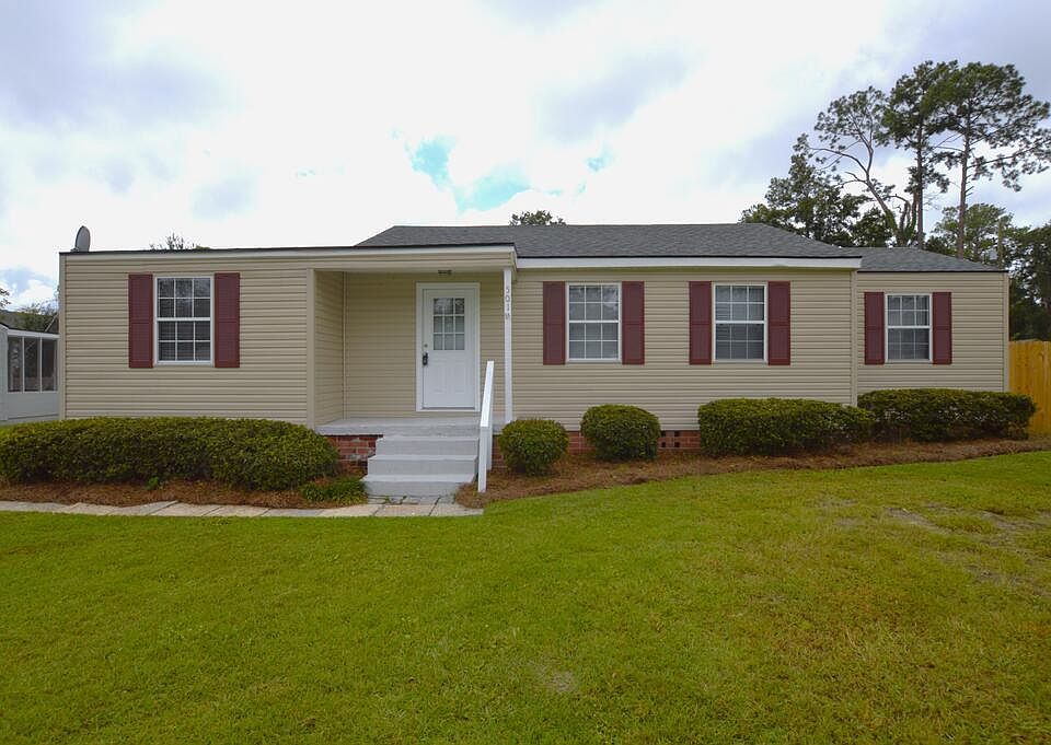 1st image of 501 Pinetree Rd