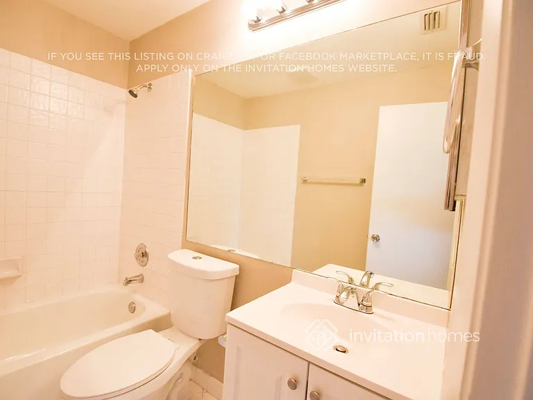 1282 Seagrape Cir — Photo 10