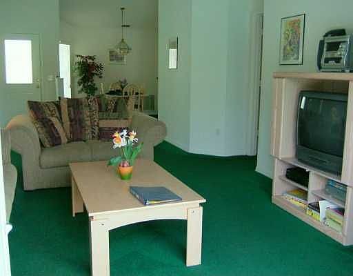Living Room - view 2