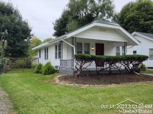 2517 Wolcott St, Flint, MI 48504