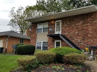 2129 Hillside Ter, Akron, OH 44305