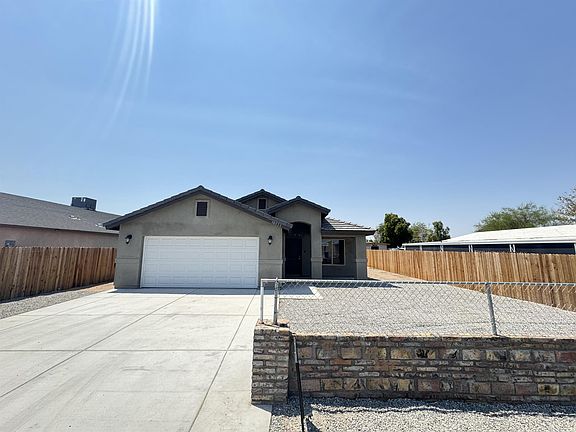 2nd image of 208 S 5th Ave