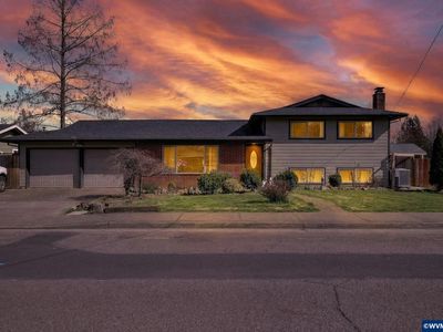4274 5th St, Hubbard, OR, 97032