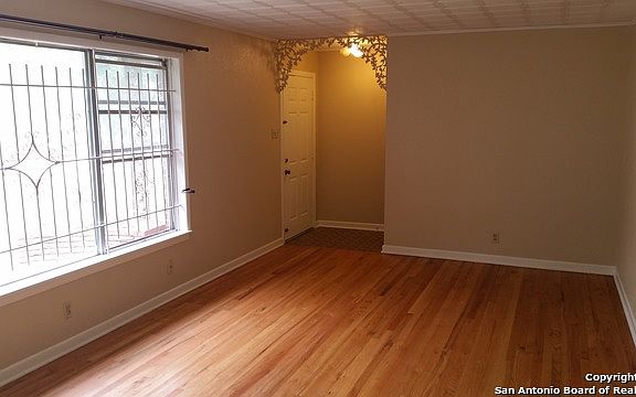 4th image of 1314 Texas Ave