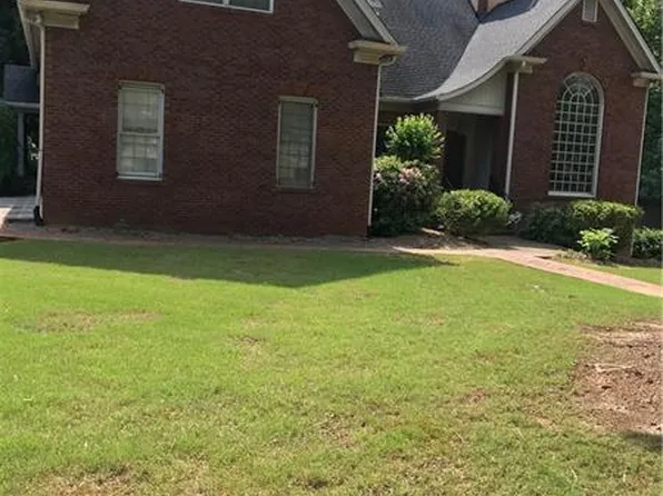 1392 Waterford Green Dr, Marietta, GA 30068