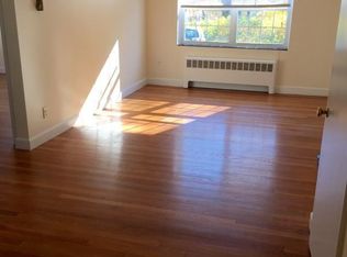 8 Menotomy Rd APT 6J, Arlington, MA 02476