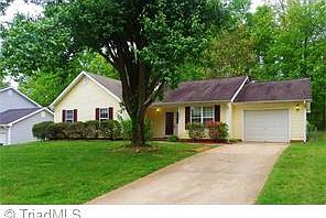 1st image of 3992 Cherry Tree Dr