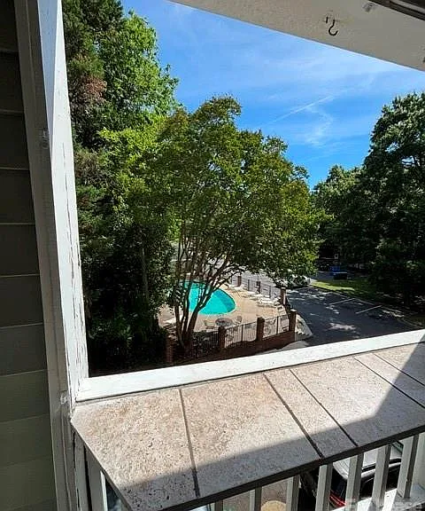 430 Queens Rd — Photo 26