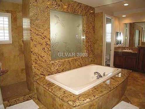 4th image of 216 Piazza Del Verano St