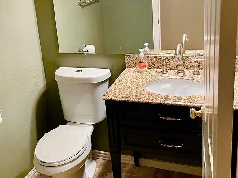1313 Tarryton Dr — Photo 6