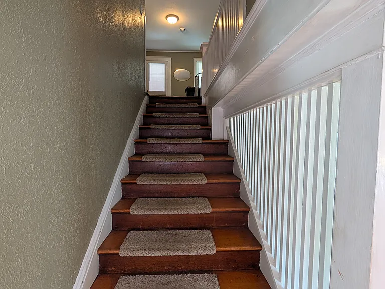 929 Riley St — Photo 25
