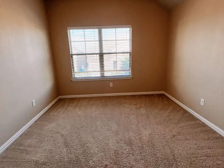 4525 Conrad Ave — Photo 12