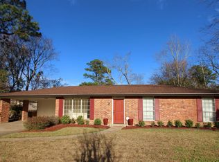 5369 Boone Dr, Baton Rouge, LA 70808