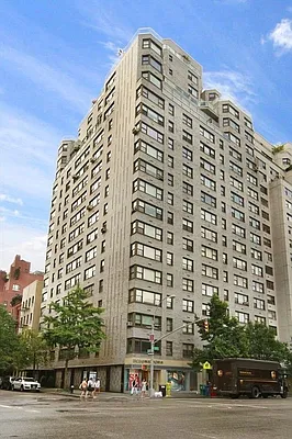 Sold by Level Group | media 9
