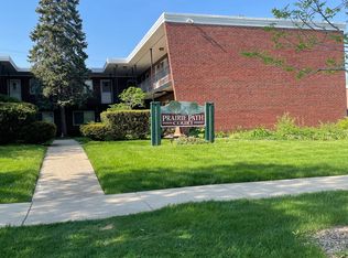632 E North Broadway St, Lombard, IL 60148