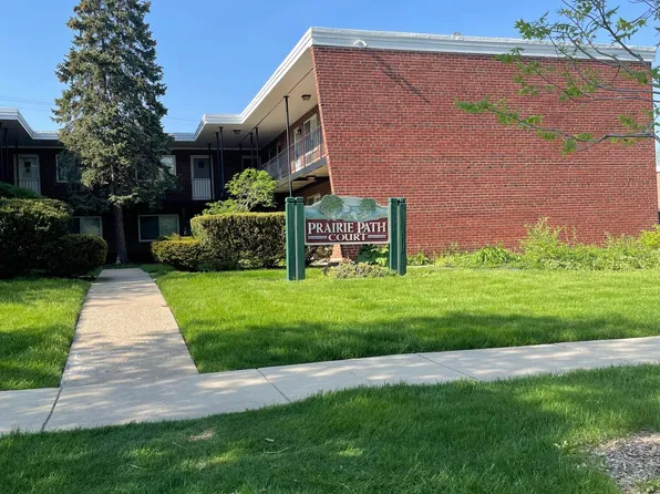 632 E North Broadway St, Lombard, IL 60148