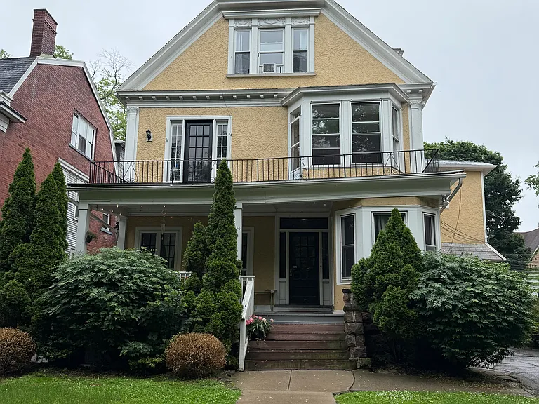 539 Linwood Ave #3 — Photo 1