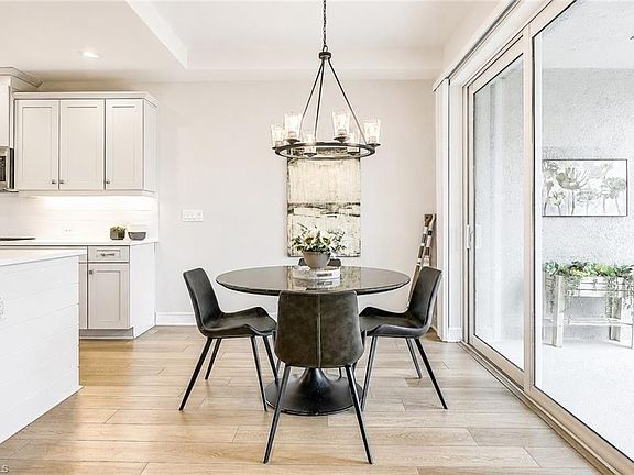 5th image of 2620 Seychelles CIR #1302
