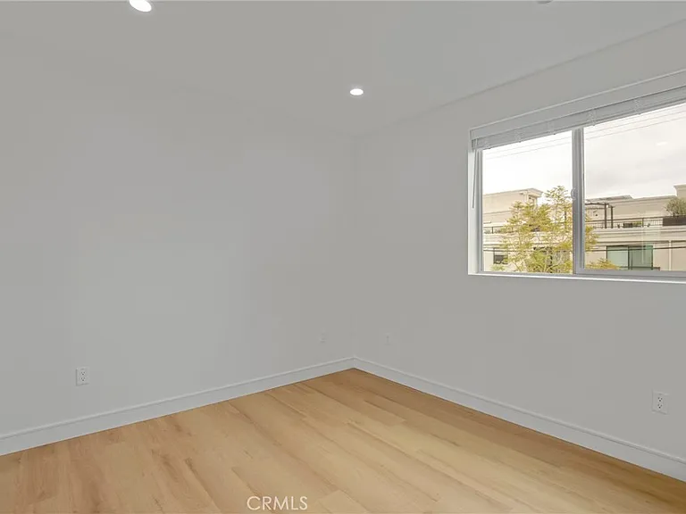 5222 Strohm Ave — Photo 20